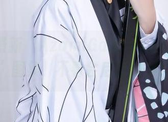 注意！最新“AzamiGawrGura噶呜·古拉”图集，不看会后悔的那种！