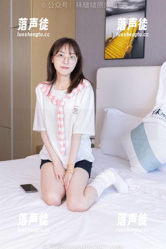 BoBoSocks袜啵啵-小米 BoBoSocks袜啵啵 - 下载小米的运动鞋图集:脚步轻快,心情也跟着飞!