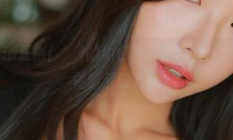 看！Habin夏彬(하빈)的牛仔裤资源就像‘懒人包’，省事又好看！
