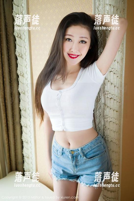 MiStar魅妍社 - 蕾丝梦游：谢芷馨Sindy最新图包，让人忍不住想把手伸过去，轻触那细腻的网格。