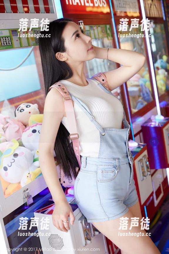MiiTao蜜桃社 - 视觉与味觉的狂欢：木奈奈肉丝写真集强势来袭！