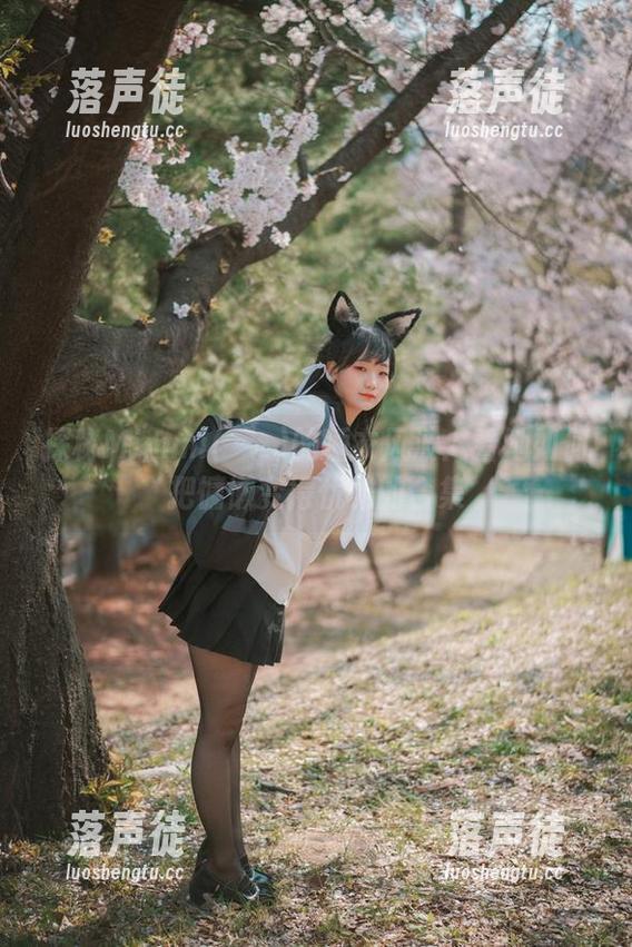 探秘Mimmi(밈미)的睡衣风波：看她如何把慵懒变得优雅的合集