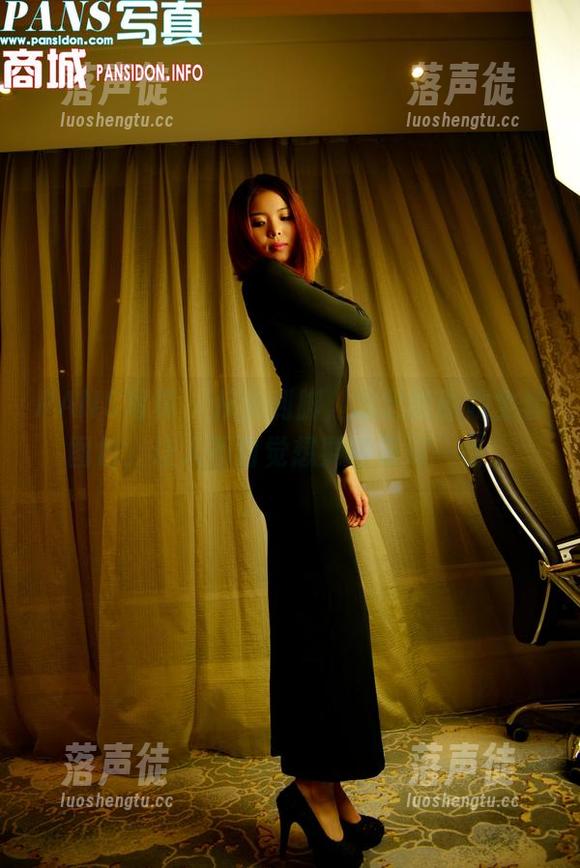 PANS写真 - 从头到脚，念念的瑜伽全套图包，让人不自觉想要呼吸深一点。
