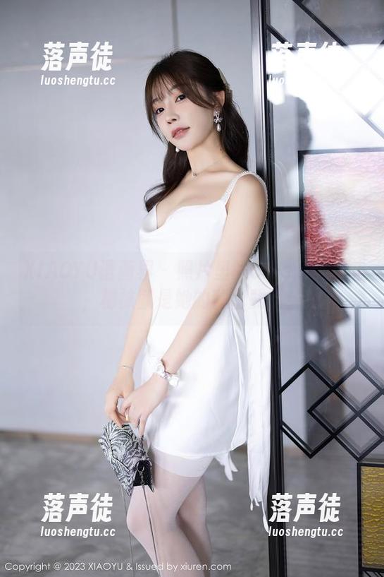 XIAOYU语画界-Cris_卓娅祺 XIAOYU语画界 - 照片里的Cris_卓娅祺,棉袜就是她的秘密武器!