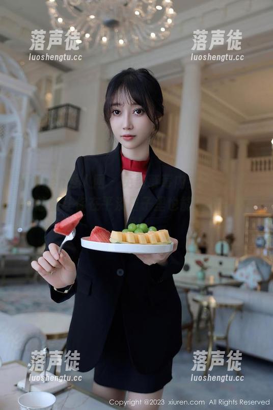 Xiuren秀人网-Yomi悠蜜 Xiuren秀人网 - 免费草莓内衣资源,Yomi悠蜜让你在平淡日子里也能Get到小可爱!