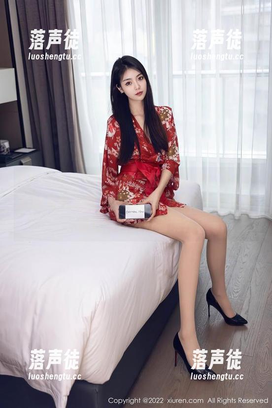 Xiuren秀人网-伍晓丽Shirley Xiuren秀人网 - 这是伍晓丽Shirley的妹妹系列美图,下载后我是不是也能香香的变得这么好看呢?