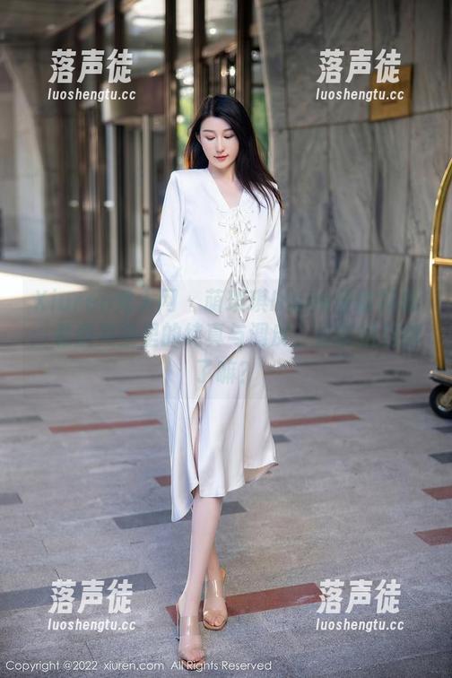 Xiuren秀人网-萌琪琪Irene Xiuren秀人网 - 萌琪琪Irene圣诞特辑:私房美图里的纯真与调皮,你能抵挡得了嘛?