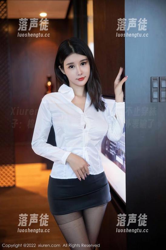 Xiuren秀人网-许诺Sabrina Xiuren秀人网 - 许诺Sabrina不止穿袜子:棉袜免费合集,别被温柔的外表骗了!