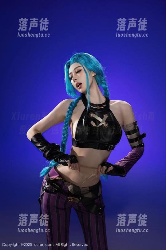 Xiuren秀人网-鱼子酱fish Xiuren秀人网 - 女仆风,鱼子酱fish再度更新,感觉生活也变得俏皮了呢!