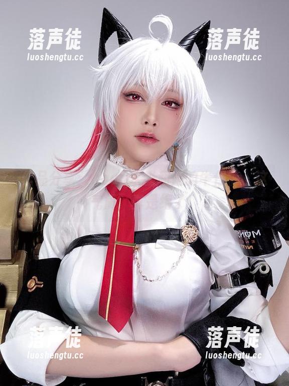 aqua水淼 作品分享:aqua水淼和她的牛仔裤,这气质,真是绝了!