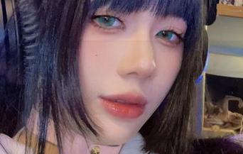 九言从不咕咕和她的白色体操服：下载原图，探寻每一处细节！