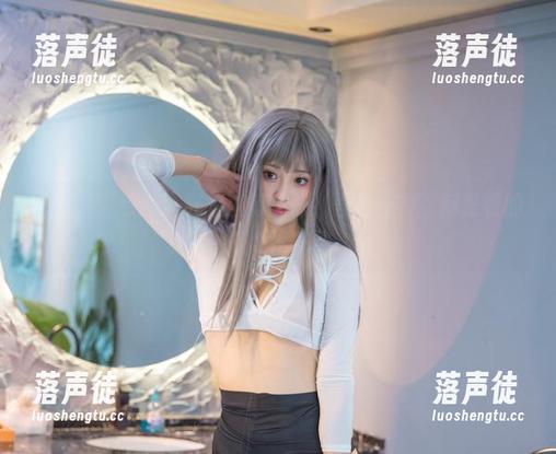 在冬马路纱的世界里：每一张‘吾妻正片’都是看的人心弦一动