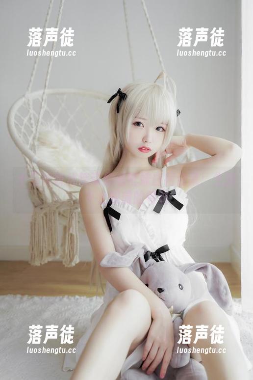 十万珍吱伏特带你看穹妹白裙合集：生活不止眼前的苟且