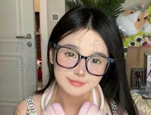 微密圈 – 作品抢先看！卡通百科老王的双马尾，完全免费享受。