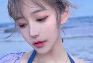 听，啾小妍的黑白心跳：高清cos在此共鸣