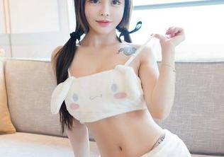嗲囡囡 – 独一无二的流氓小巫女女友图集：精选那些让你心跳加速的瞬间！