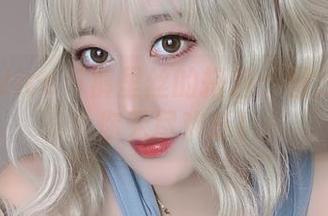 奈汐酱Nice与裤里丝的搭档：图库精选带给你无尽欢乐！
