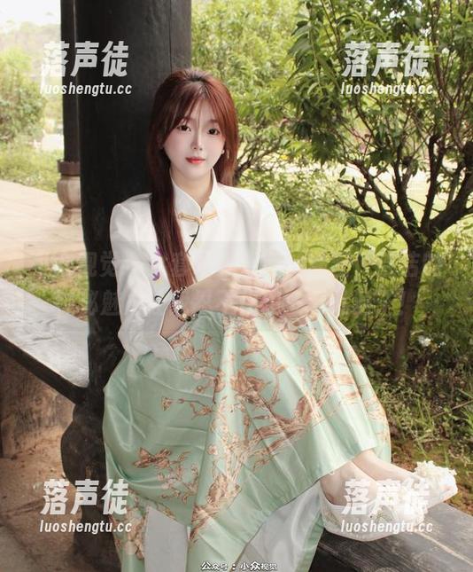 小众视觉-洁洁 小众视觉 - 全套写真背后的秘密,洁洁的神秘魅力让我忍不住想多看几遍了!