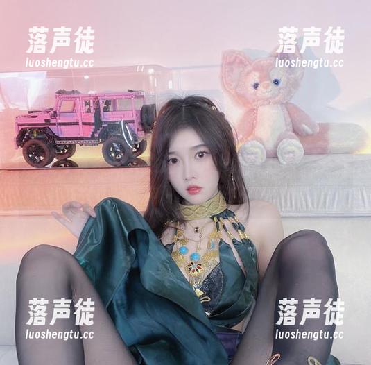 小小奶瓶儿 黑丝写真资源大放送,小小奶瓶儿带你进入“神秘”领域!