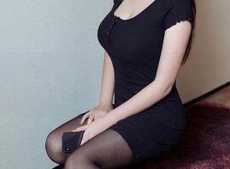 尤物馆 – 蕾丝的诱惑：王闵多定制写真让人停不下来！