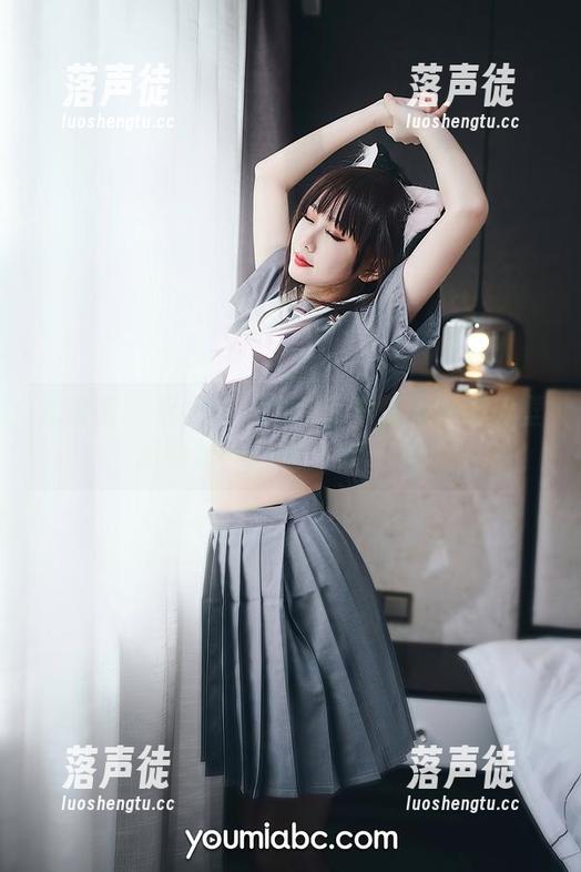 尤蜜荟 - 卓娅祺：给你带来惊喜的厨娘壁纸合集——快来撩一撩！