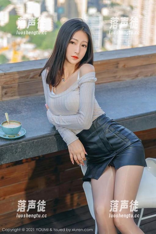 尤蜜荟 - 把妲己_Toxic的制服原图放大，你会发现照片中的细节让人无法呼吸！