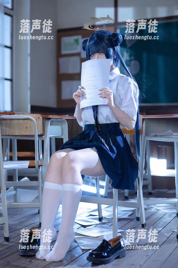 屿鱼yukako 屿鱼yukako的居家美图又来啦,更新速度真是让人佩服!