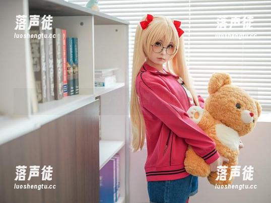 幼水铃衣 COS!幼水铃衣的天使造型,图包太让人心动!