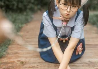 幼水铃衣的和服高清照片：小心，这可能会迷倒你
