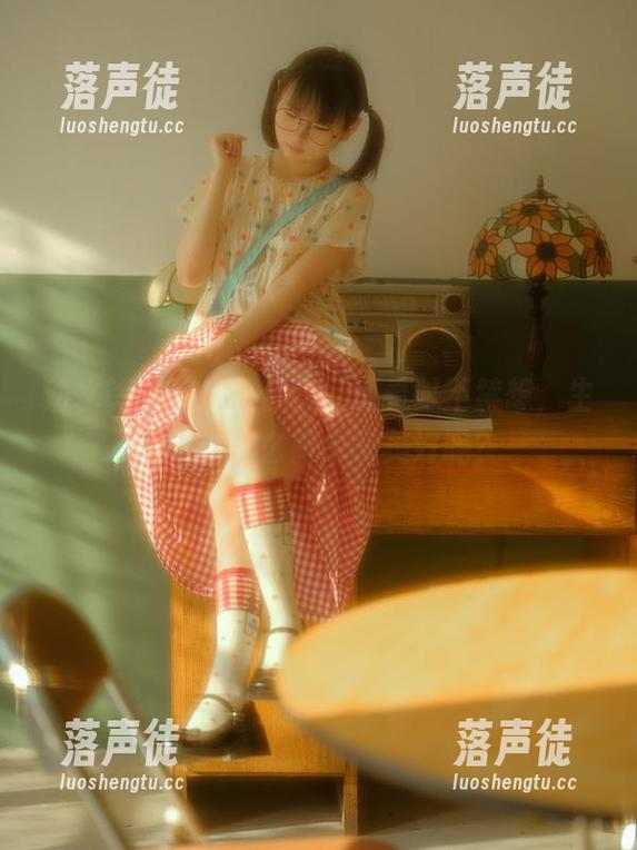 幼水铃衣 幼水铃衣的晨醒合集,观看时不禁想,生活可以这么简单又美好吗?