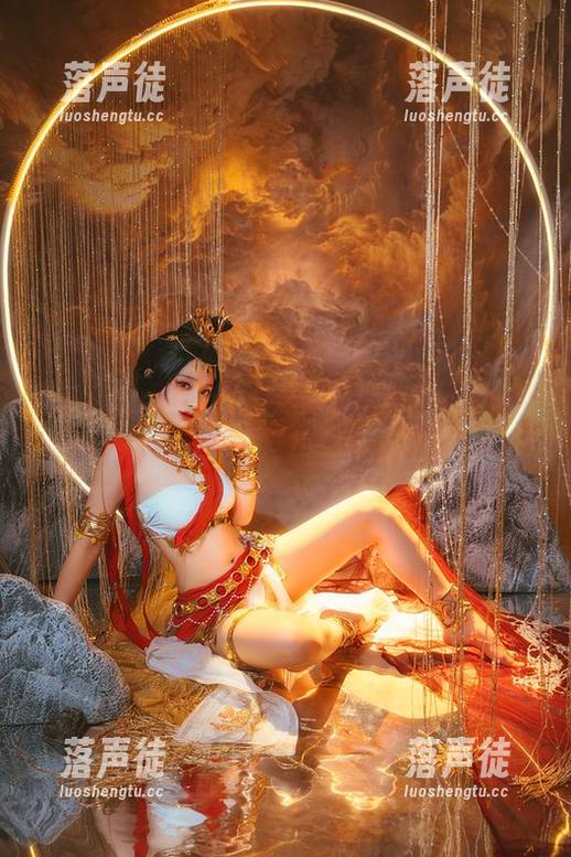 幼爱youmeko的紫流苏旗袍美图，精选到让你感觉自己也有点想“穿出兴趣”了！