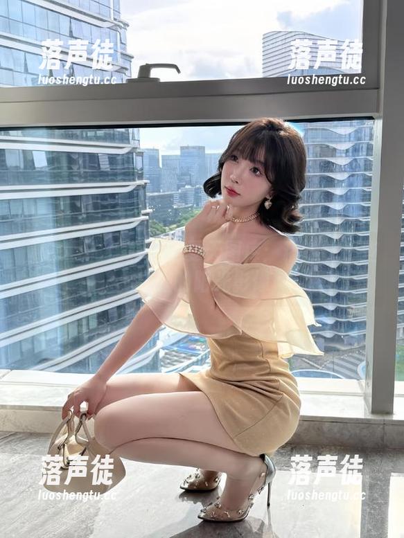 徐莉芝 微密圈 - 徐莉芝的夏天图库:精选出那些狂野的阳光影像