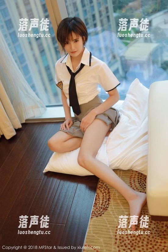 模范学院 - 最新yoo优优礼服原图：是什么魔法让你从家里走出来的！