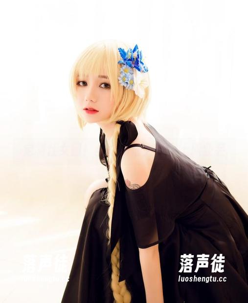 定制仕女图！当洛丽塔大哥穿上职业装