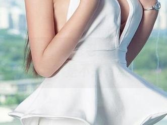 爱尤物 – 一组小卷卷老师的私房图集，这样“诊疗”是不是有点过分？