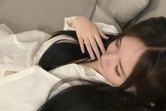 微密圈 – 深入内衣系列：玫桃泡芙的私房美图奇幻旅行