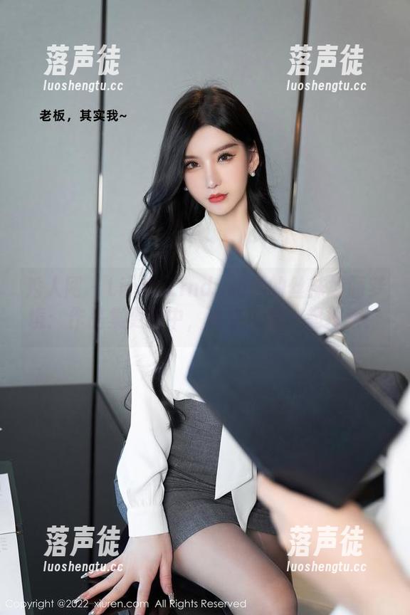 秀人网-LindaLinda 秀人网 - LindaLinda和她的丝袜华丽梦境:作品集更新中,快来和我一起探索!