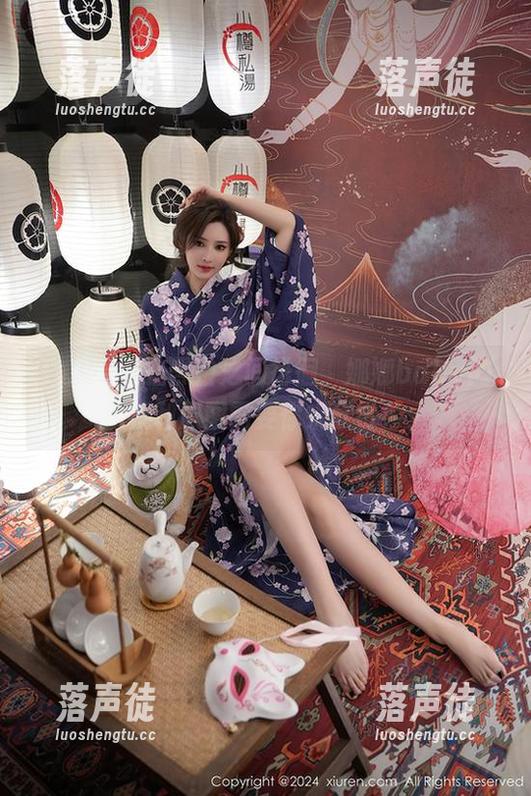 秀人网-娜娜baby 秀人网 - 在黑白之间徘徊,娜娜baby的福利原图需要你来欣赏!