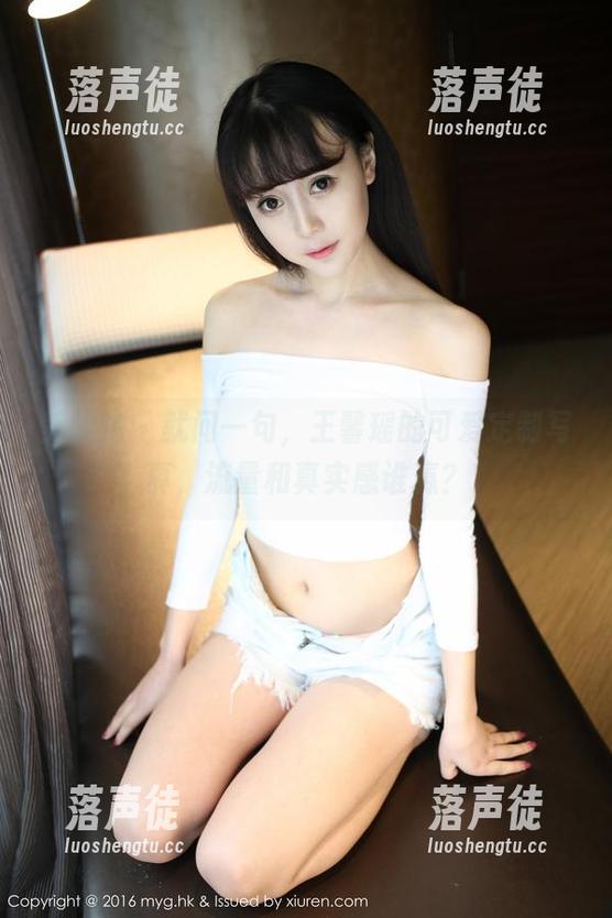 美媛馆 - 就问一句，王馨瑶的可爱定制写真，流量和真实感谁赢？