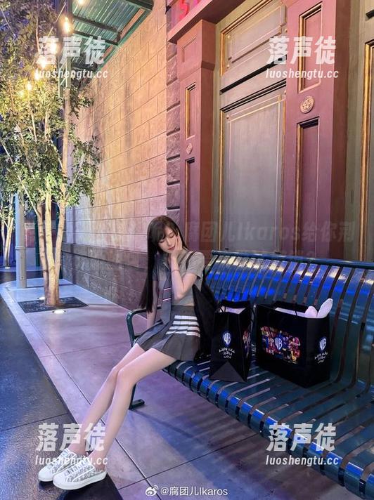 腐团儿Ikaros 说好的王者荣耀呢?腐团儿Ikaros给你荆轲资源图包,要不要来尝试解锁?
