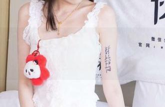 袜啵啵 – 校服小奶熊：“美图合集”就是这样轻松俘获你的心。