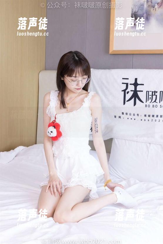 袜啵啵-小奶熊 袜啵啵 - 校服小奶熊:“美图合集”就是这样轻松俘获你的心。