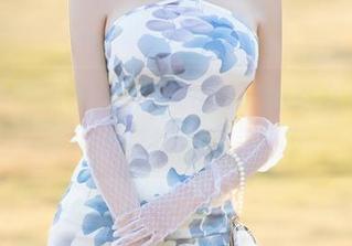 语画界 – 看王馨瑶yanni如何把女王之美转化为壁纸心动美图！
