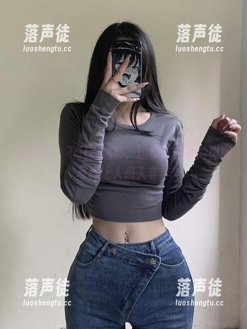 陈佩奇 微密圈 - 不只是油亮,这套陈佩奇的肉腿写真让人想入非非