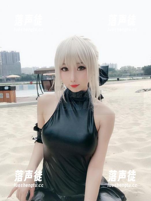 鬼畜瑶在不在w 从未见过的空姐,鬼畜瑶在不在w的cos图包直击眼球